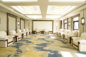 浙（zhè）江绿巨人草莓丝瓜樱桃秋葵榴莲污免费版磨床智能製造（zào）基地辦公環境