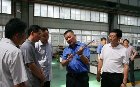 省（shěng）經信委李上葵總工程師來绿巨人草莓丝瓜樱桃秋葵榴莲污免费版調研考察